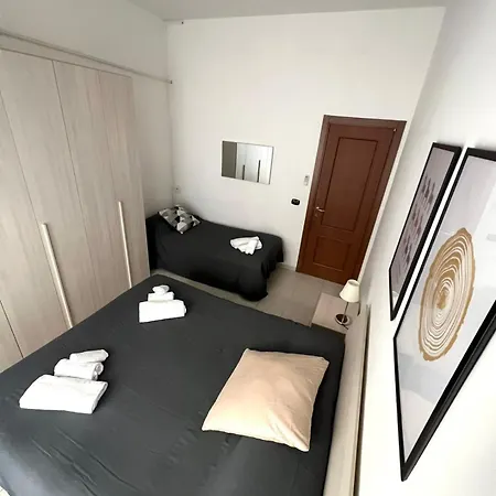 Carlo's Apartment